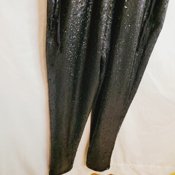Free People black all over sequin slouchy vneck spaghetti strap jumpsuit Size XS - Picture 8 of 9